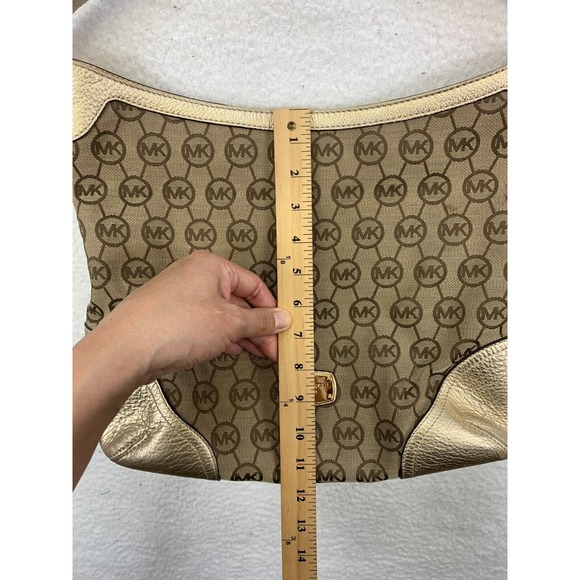 Michael Kors Medium Tan Canvas Leather Hobo Shoulder Bag Gold Signature Logo - Picture 15 of 16
